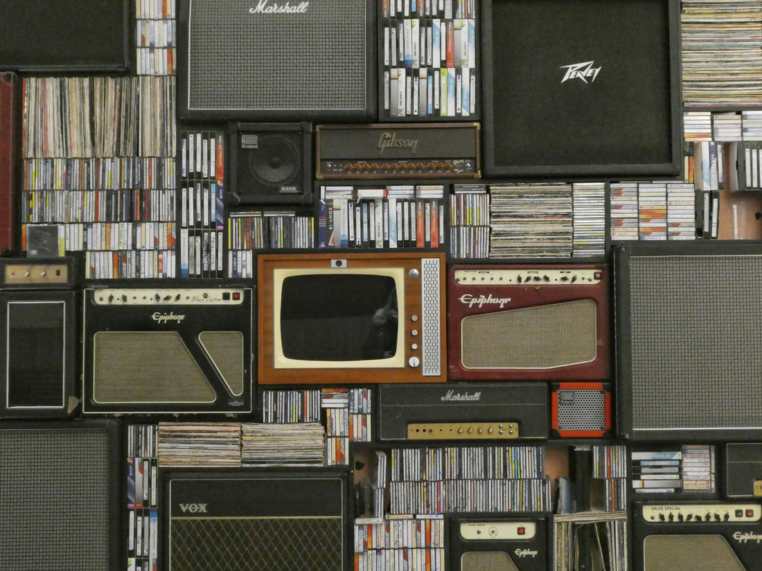 Cassettes vs. Vinyl: Which of the Two Is More Retro?